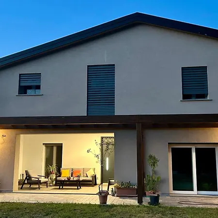 Podere Ca Monari Bed & Breakfast 3*